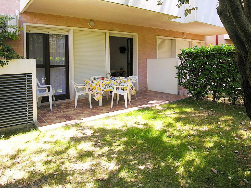 Apartment Gemini Con Piscina Bibione Quarto foto